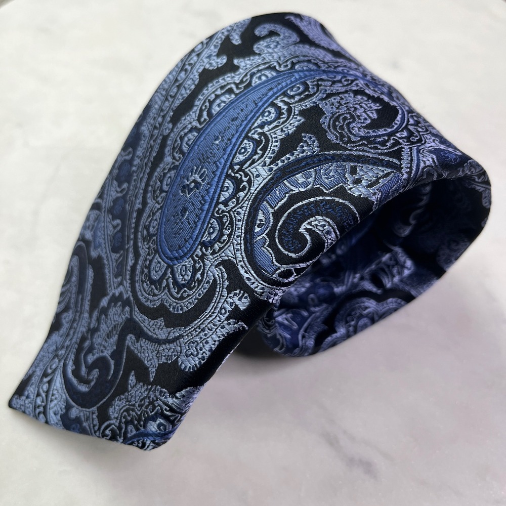 Kenneth Roberts Platinum Mens Tie Blue Black Paisley Woven Jacquard Necktie